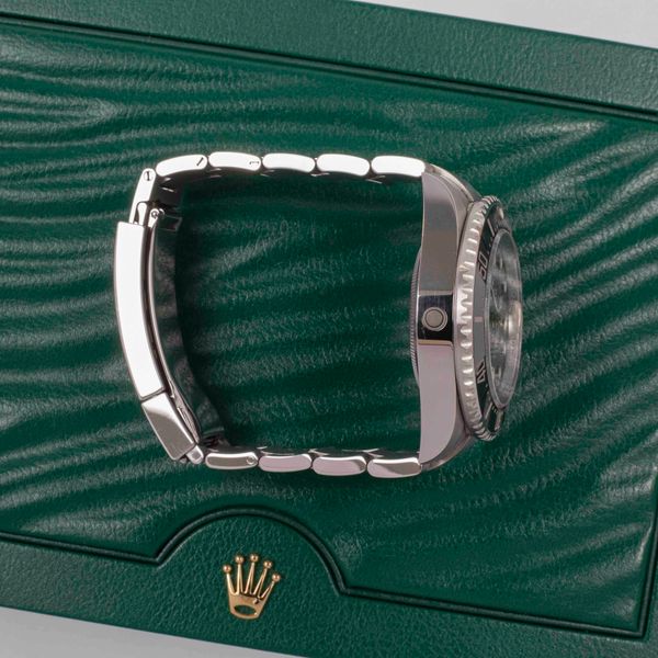 Rolex Sea-Dweller 126600